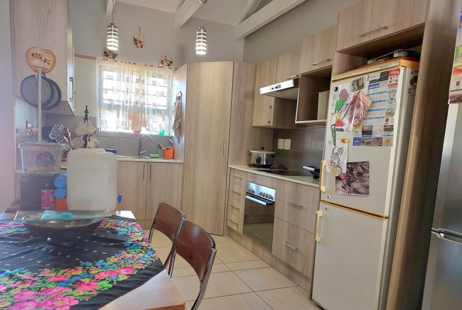 2 Bedroom Property for Sale in Ifafi North West
